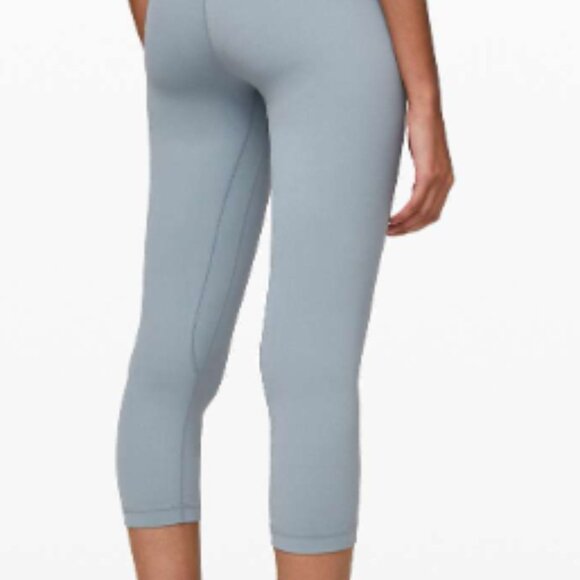 Lululemon Align Crop 21" Size 6 - Picture 1 of 4